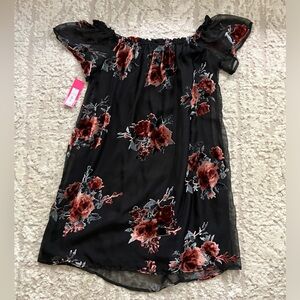NEW! Xhilaration Elastic Neckline off shoulder/on Velvet Floral Sheer Lined M